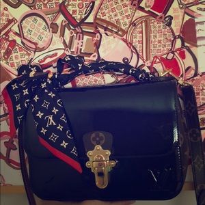 Meet your Posher, Deborah